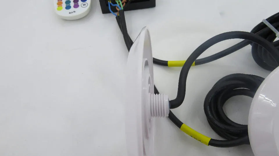 Luminária Colorida para Piscina LED IP68 12Volts 9 e 12Watts - Jig Brasil