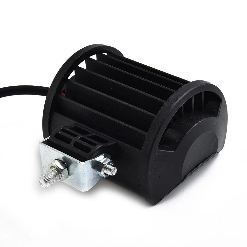 Farol Auxiliar LED Combo Beam para Carro, Pick-up, Lancha e Quadriciclo 60W 12V